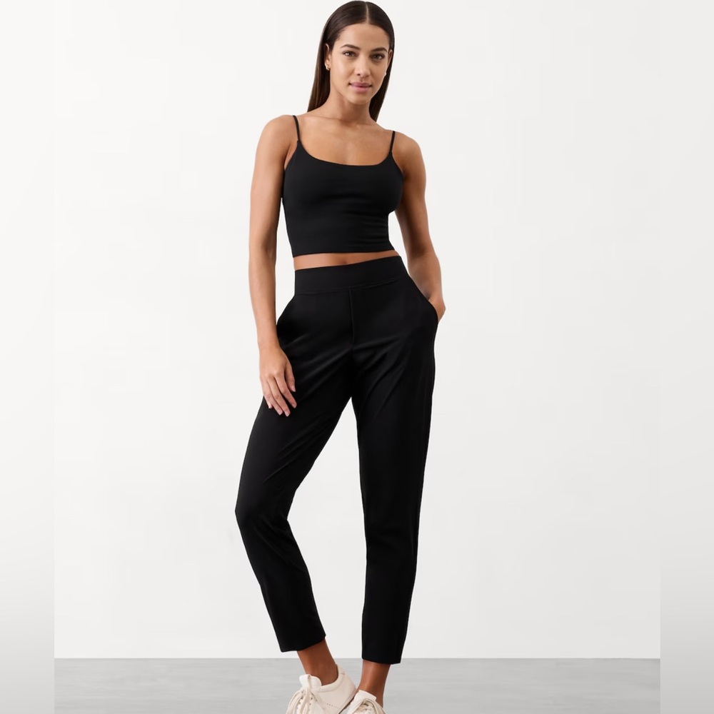 Athleta Brooklyn Mid Rise Ankle Pant. Lined. Blackie: 14